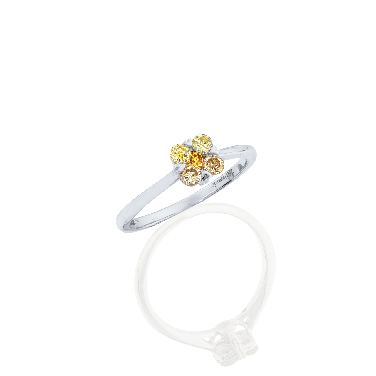0.28 克拉 彩鑽鑽石線戒 Color Diamond Line Ring

