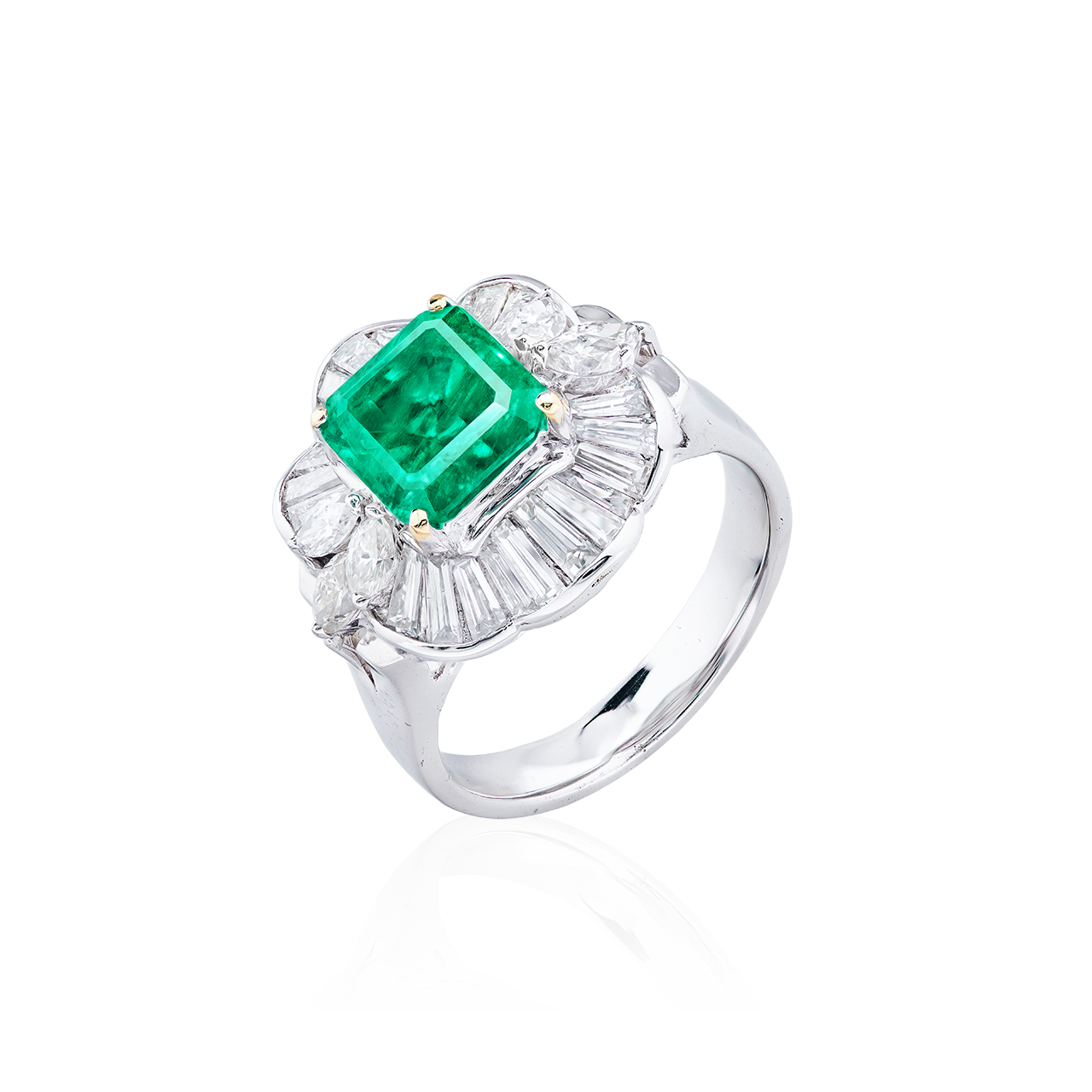 2.347克拉 哥倫比亞艷彩祖母綠鑽戒
Colombian Vivid Green Emerald 
and Diamond Ring